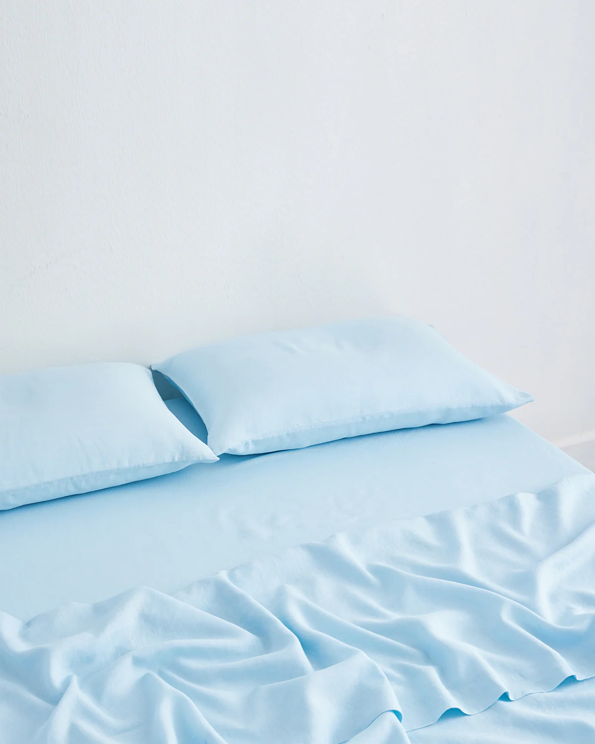 Coast 100% French Flax Linen Fitted Sheet Set - Image 3