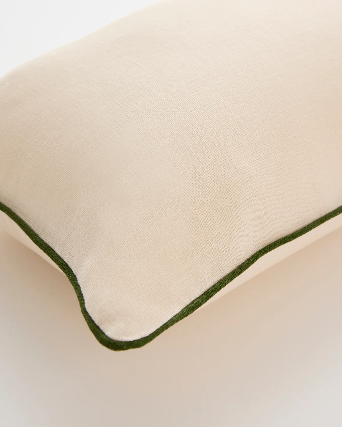 Crème & Olive 100% French Flax Linen Piped Lumbar Cushion Cover - Image 2