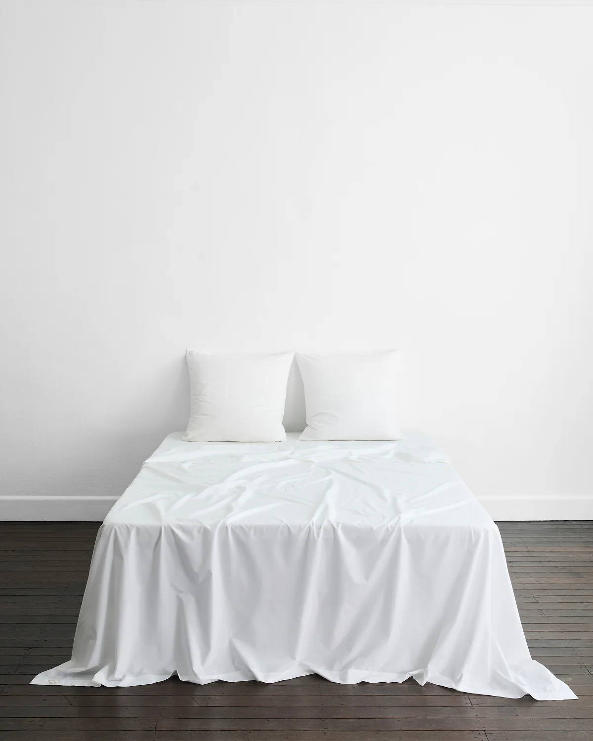 Crisp White 100% Organic Cotton European Pillowcases (Set of Two) - Image 3
