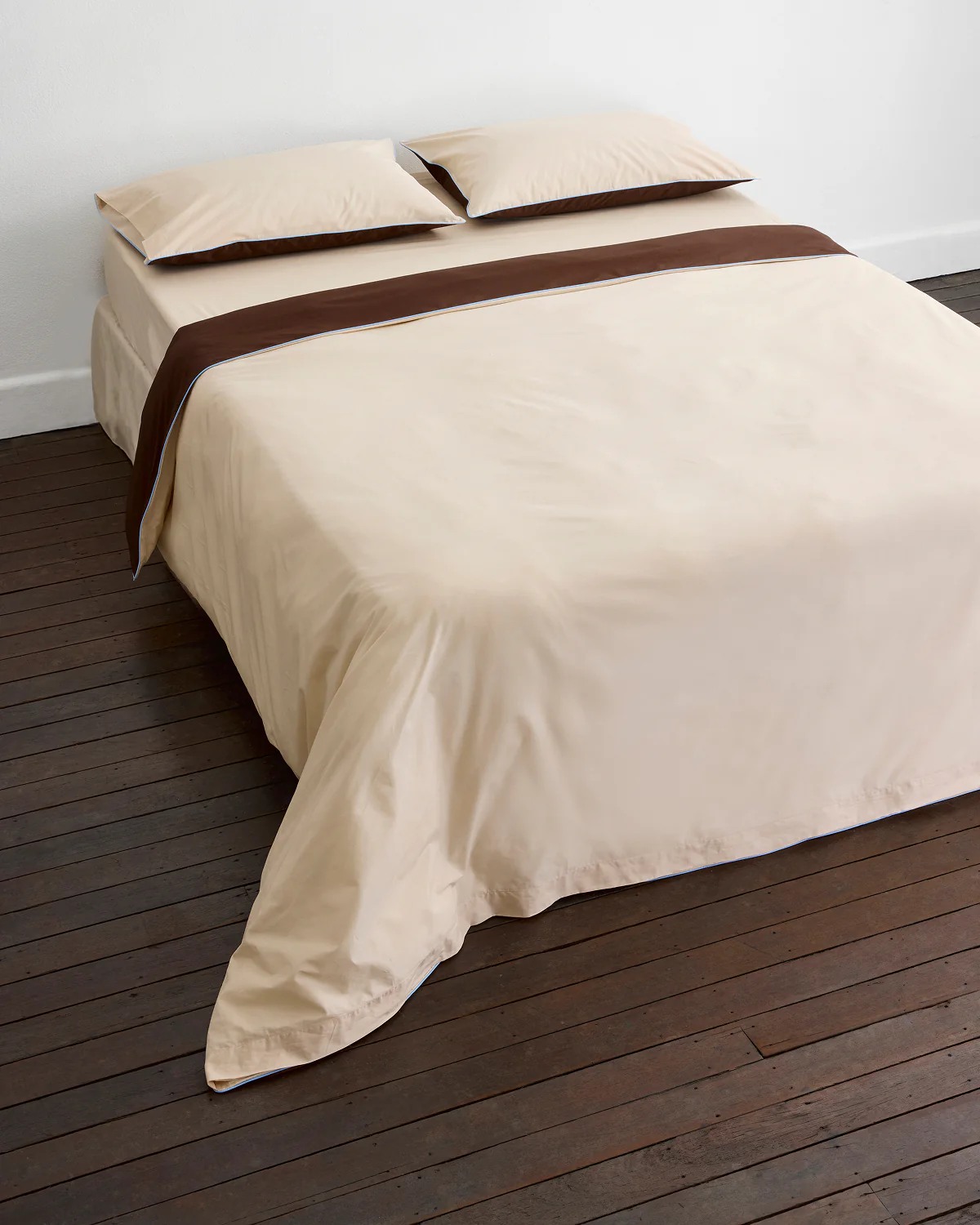 Espresso, Vanilla & Sky Piped 100% Organic Cotton Duvet Cover - Image 4