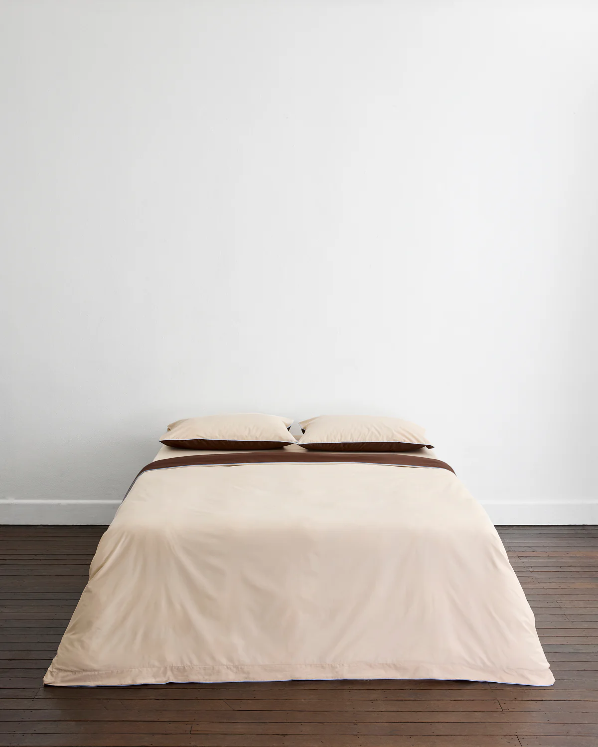Espresso, Vanilla & Sky Piped 100% Organic Cotton King Pillowcases (Set of Two) - Image 4