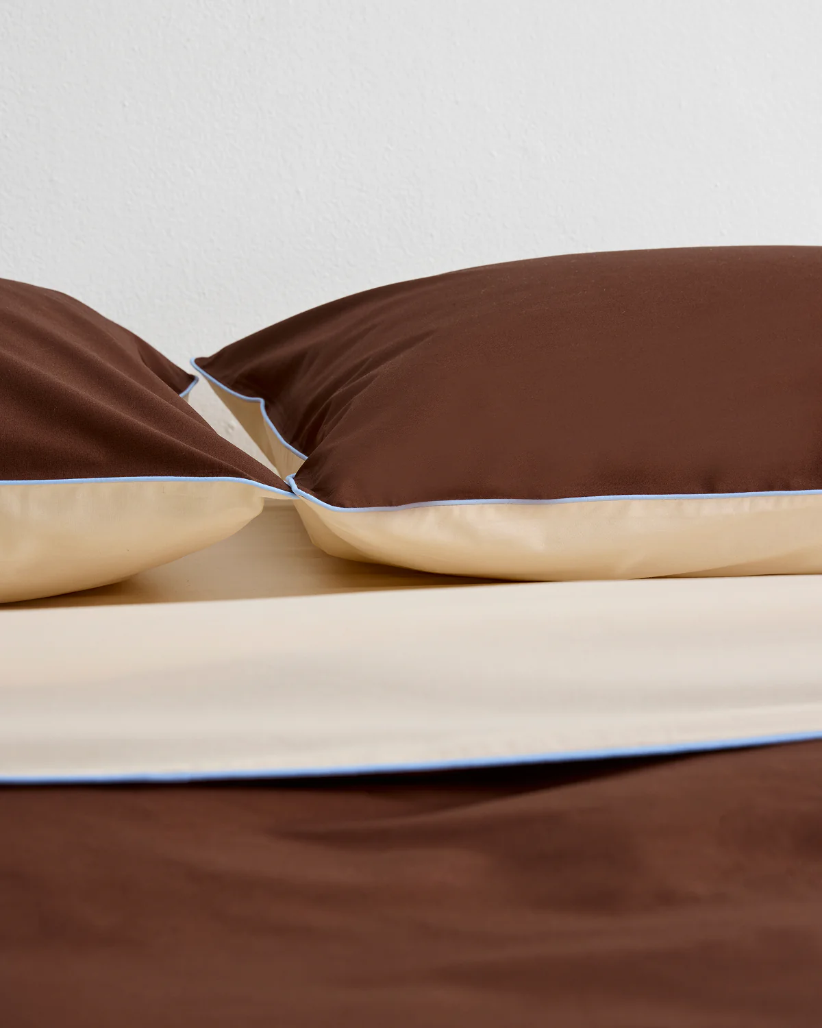 Espresso, Vanilla & Sky Piped 100% Organic Cotton Pillowcases (Set of Two) - Image 3