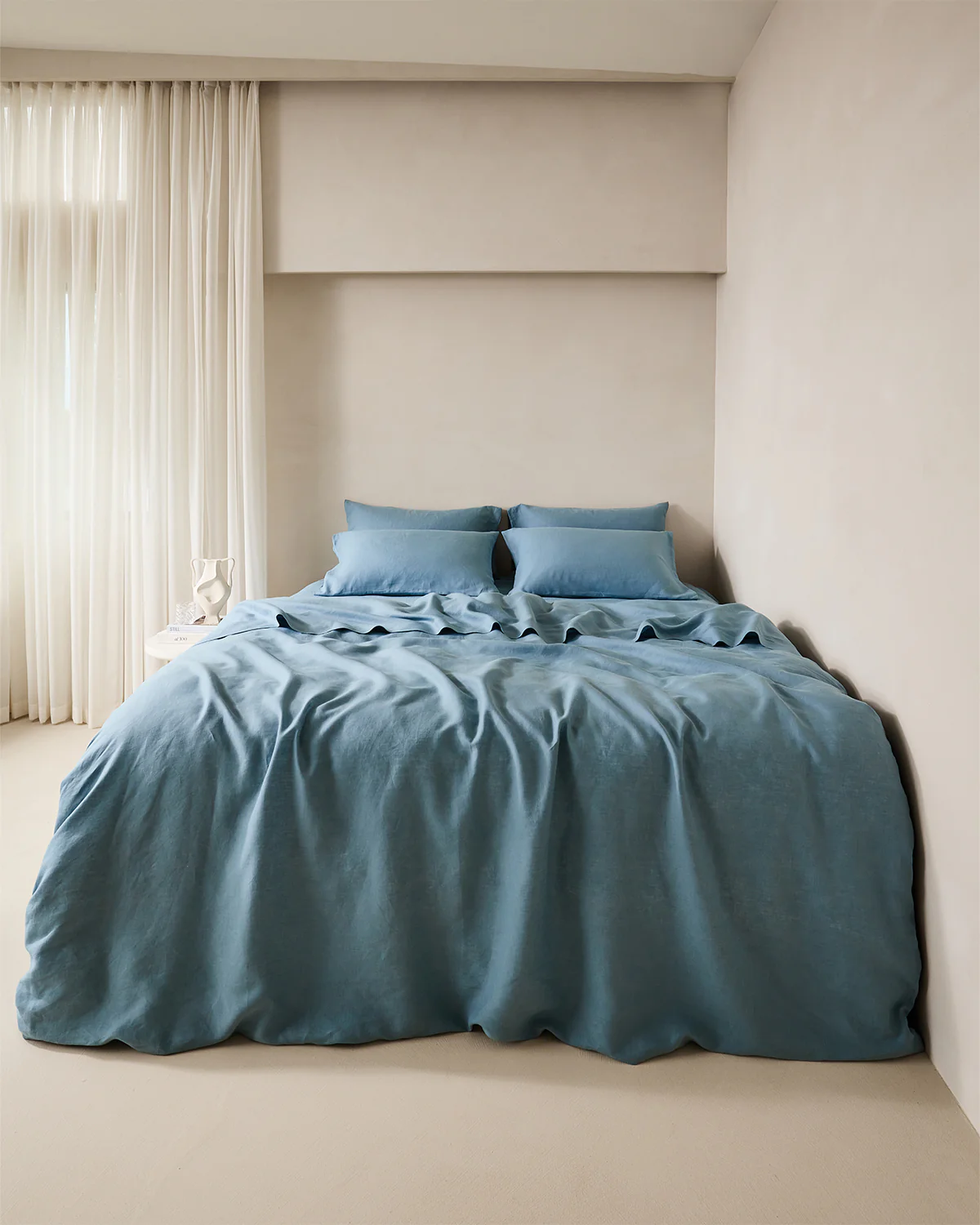 Lagoon 100% French Flax Linen Fitted Sheet - Image 4