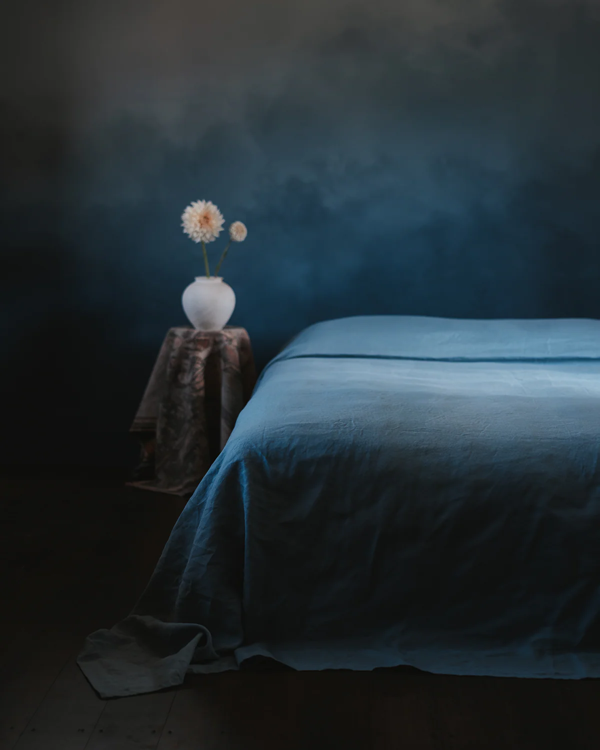 Lagoon Heavy Linen Bed Cover - Image 5