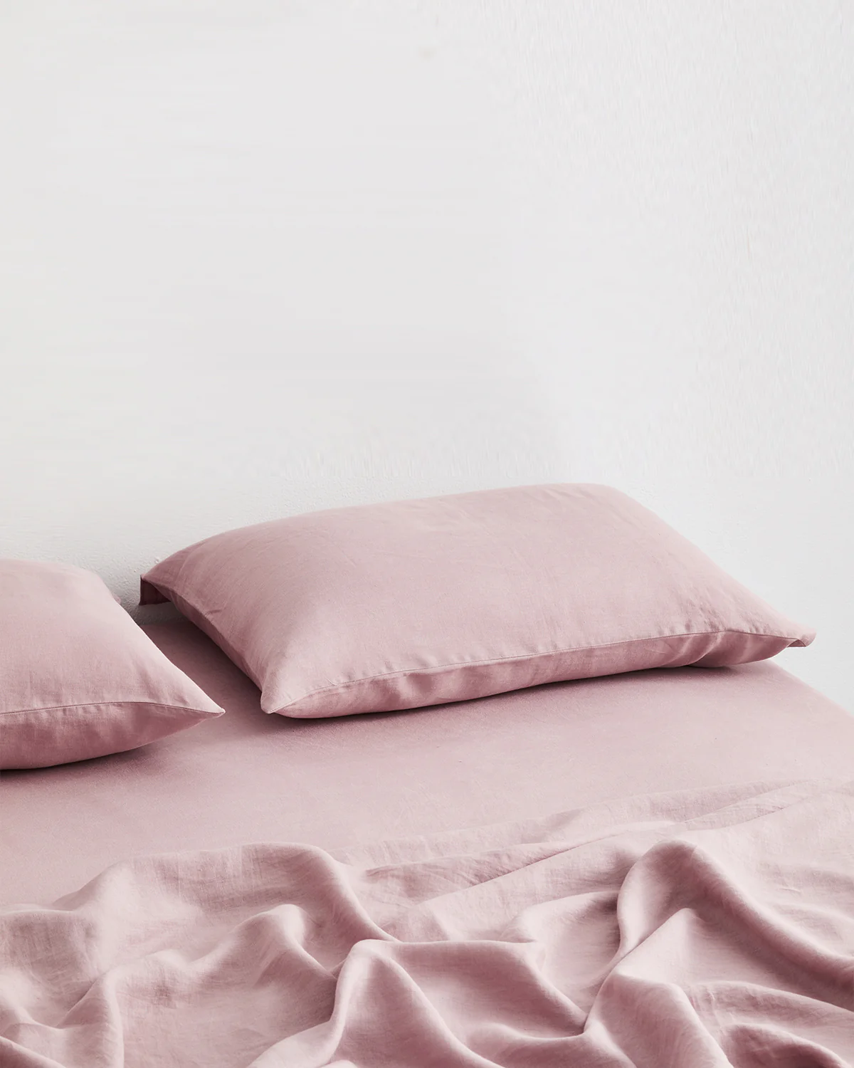 Lavender 100% French Flax Linen Fitted Sheet - Image 3