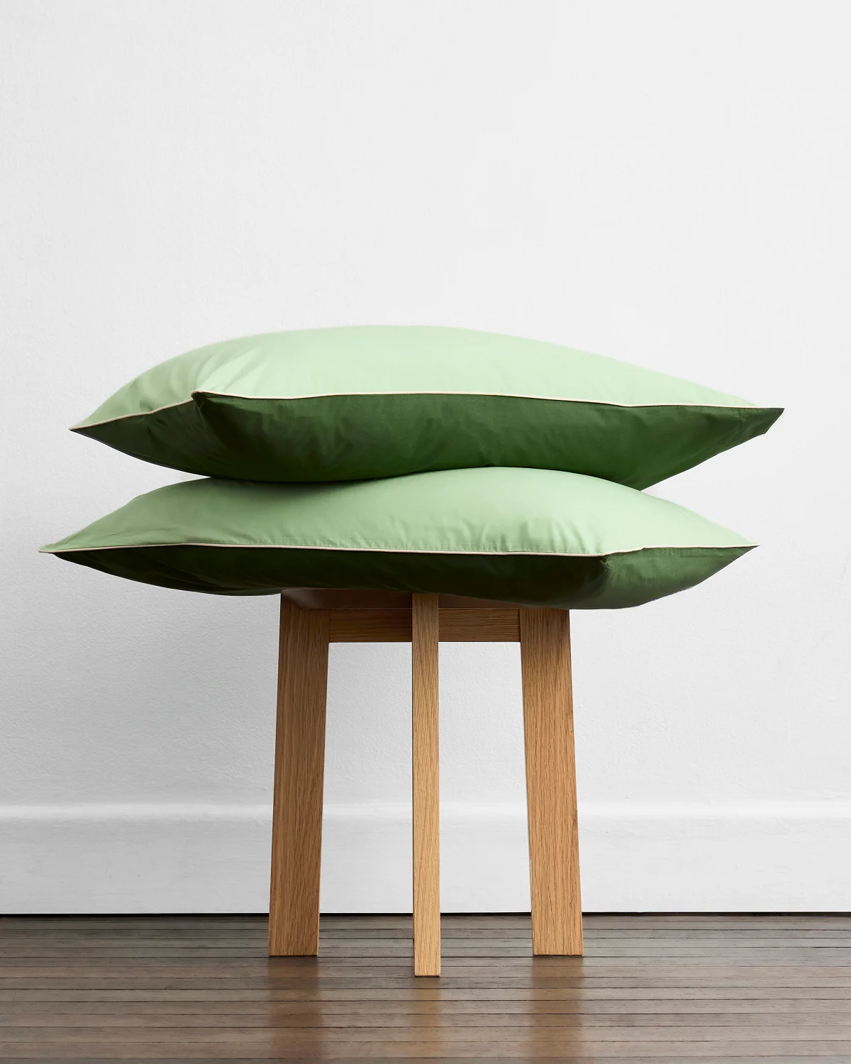 Moss, Apple & Vanilla Piped 100% Organic Cotton Duvet Cover Set - Image 6