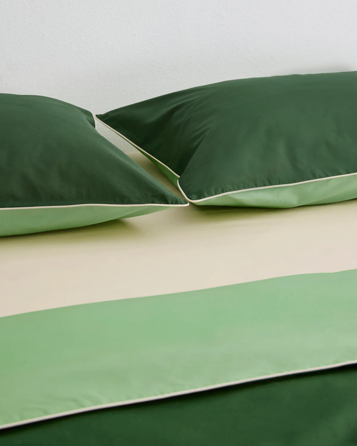 Moss, Apple & Vanilla Piped 100% Organic Cotton Pillowcases (Set of Two) - Image 3