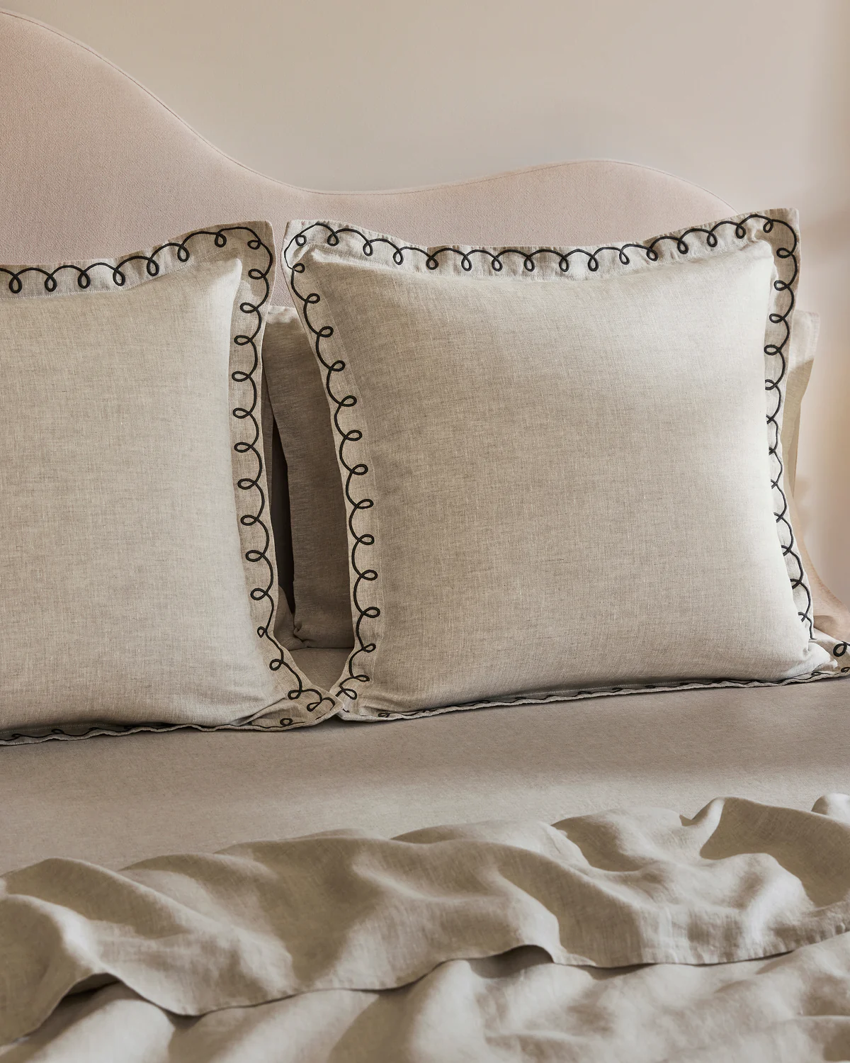 Oatmeal & Charcoal 100% French Flax Linen Swirl European Pillowcases (Set of Two) - Image 4