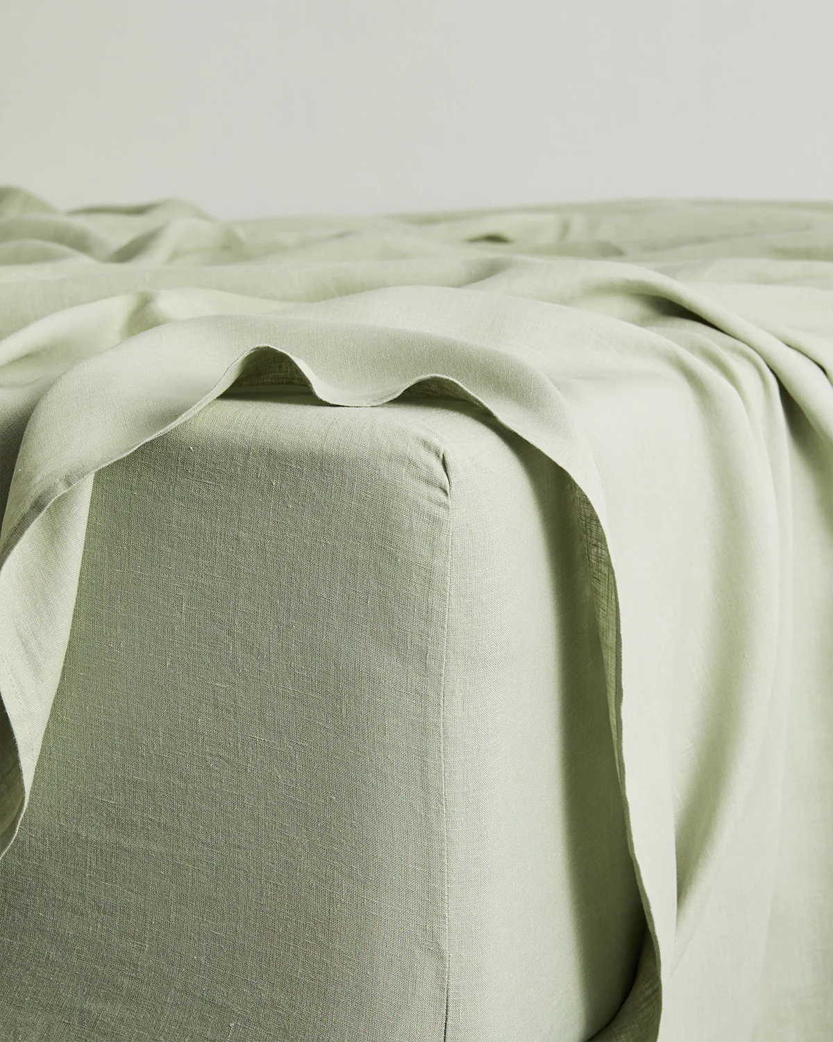 Coast & Sage 100% French Flax Linen Bedding Bundle - Image 3