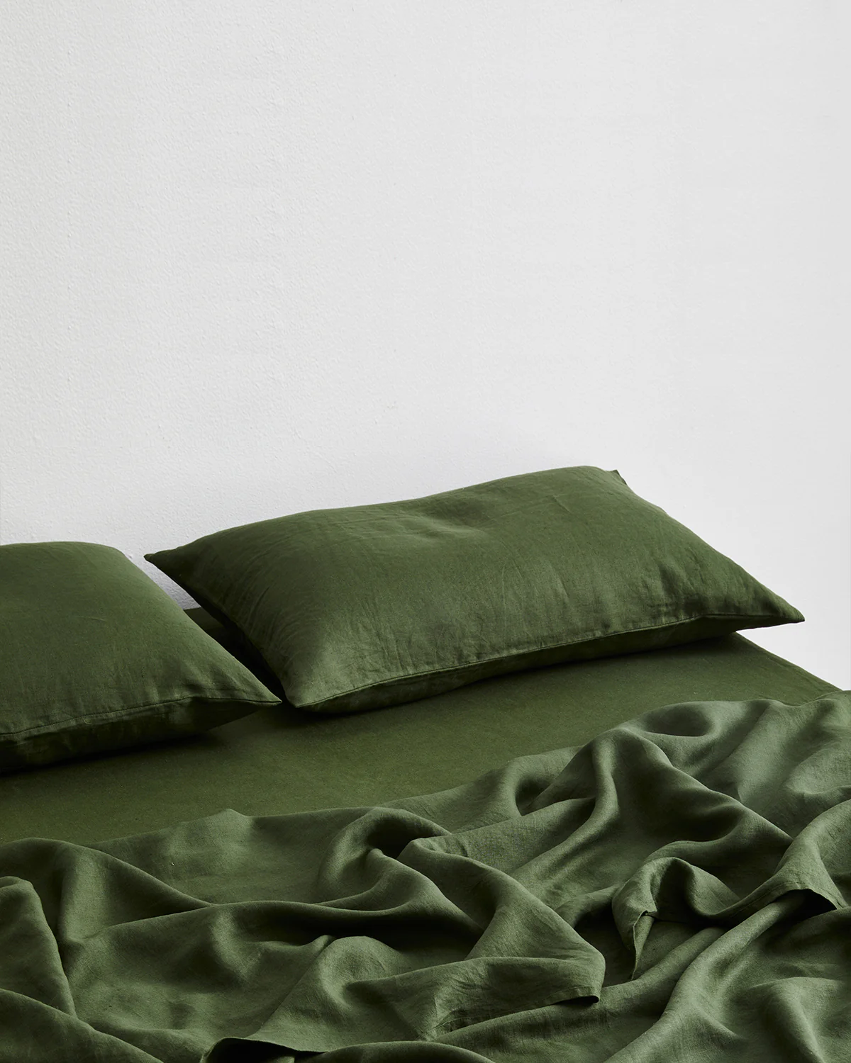Olive 100% French Flax Linen Fitted Sheet - Image 3