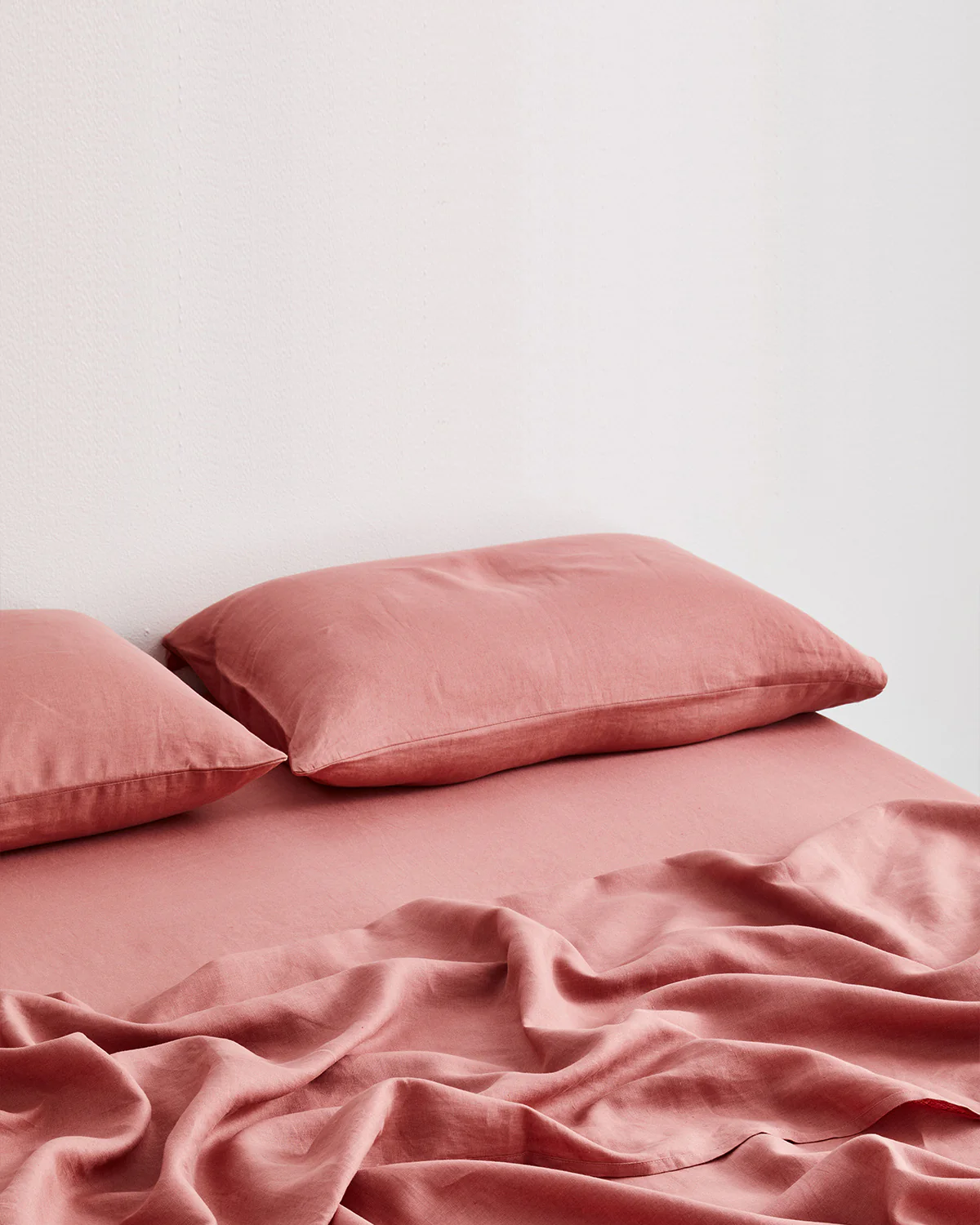 Pink Clay 100% French Flax Linen Fitted Sheet - Image 3