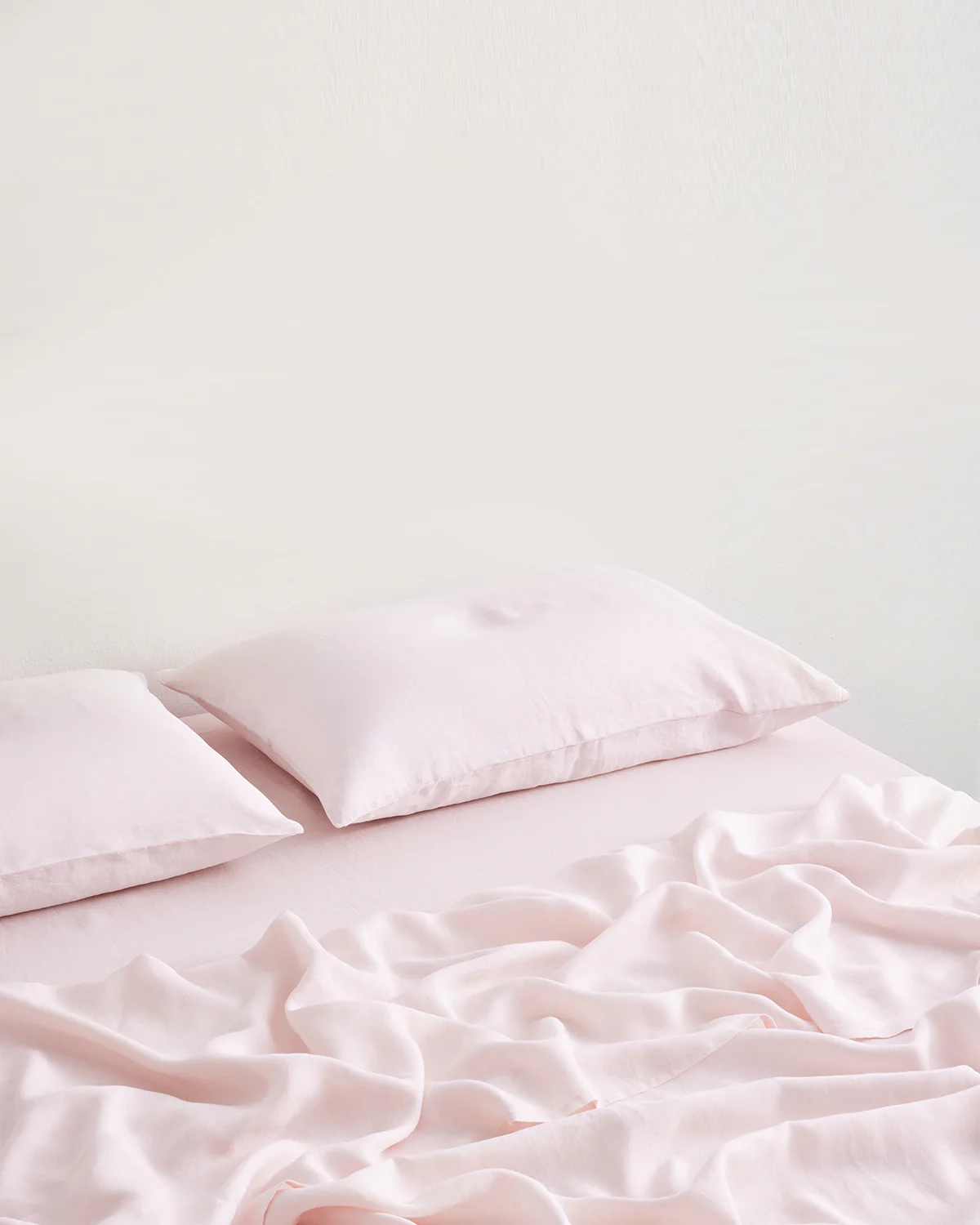 Rosewater 100% French Flax Linen Fitted Sheet - Image 3