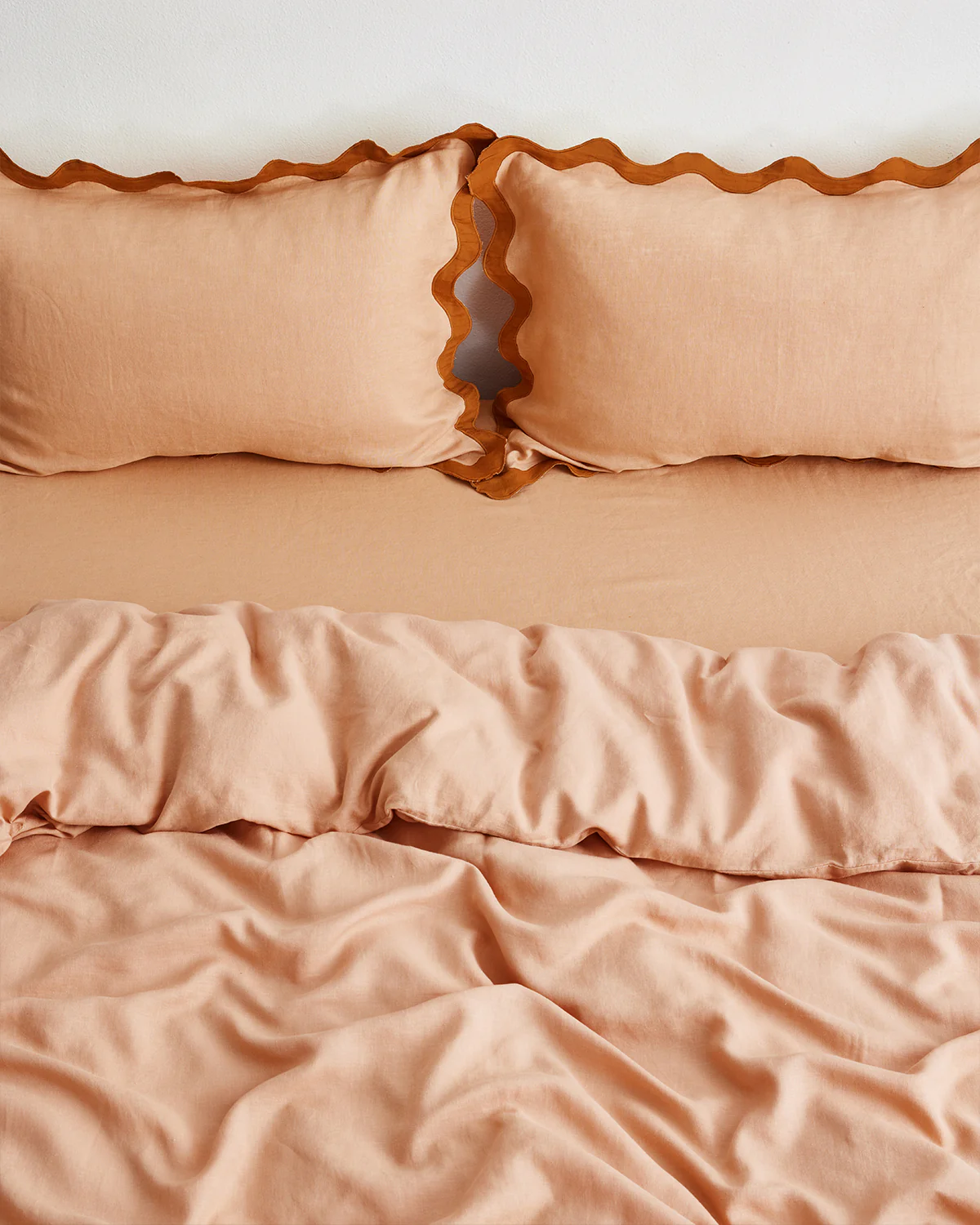 Terracotta & Rust 100% French Flax Linen Scalloped Pillowcases (Set of Two) - Image 4