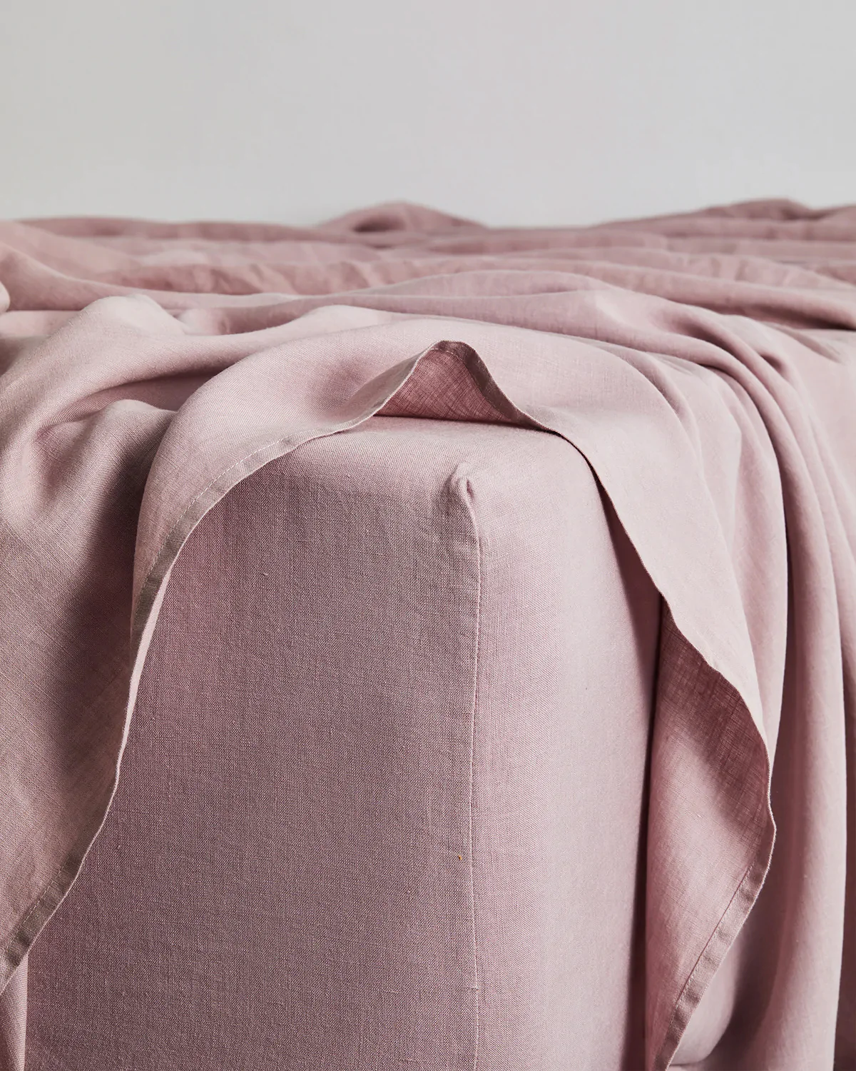 Turmeric & Lavender 100% French Flax Linen Bedding Bundle - Image 4